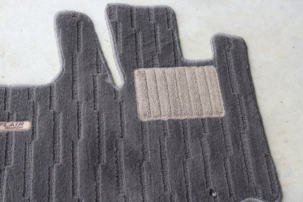 きれいな自動車マット